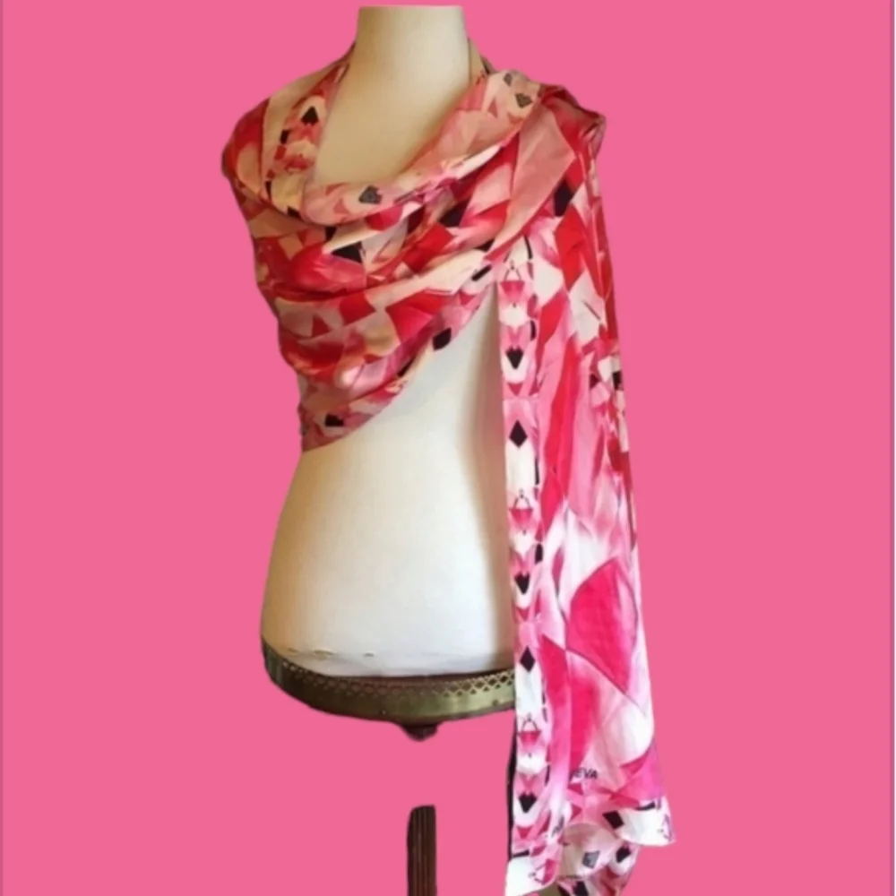 INDIA DESIGNER PAWAN‎ SACHDEVA PINK SILK DIAMOND SCARF Made in India